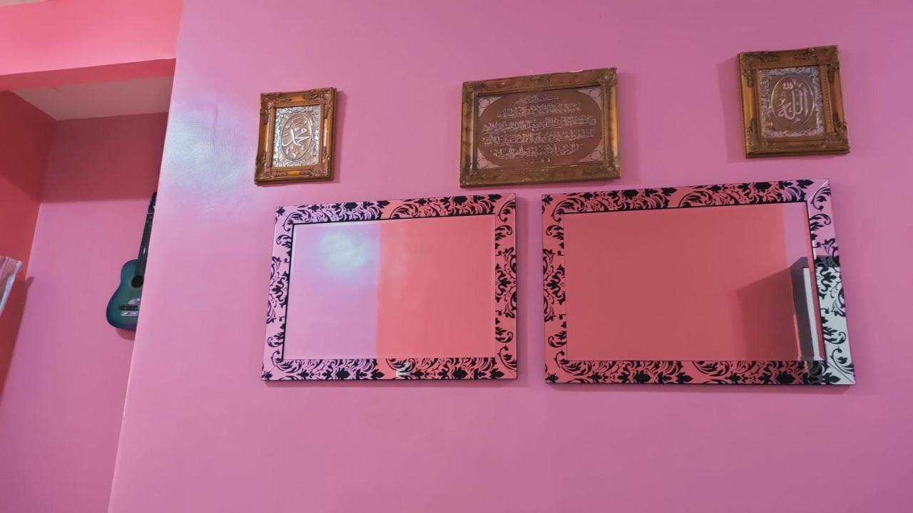 Zulaikha'S Homestay Ulu Tiram Johor Bahru Екстериор снимка